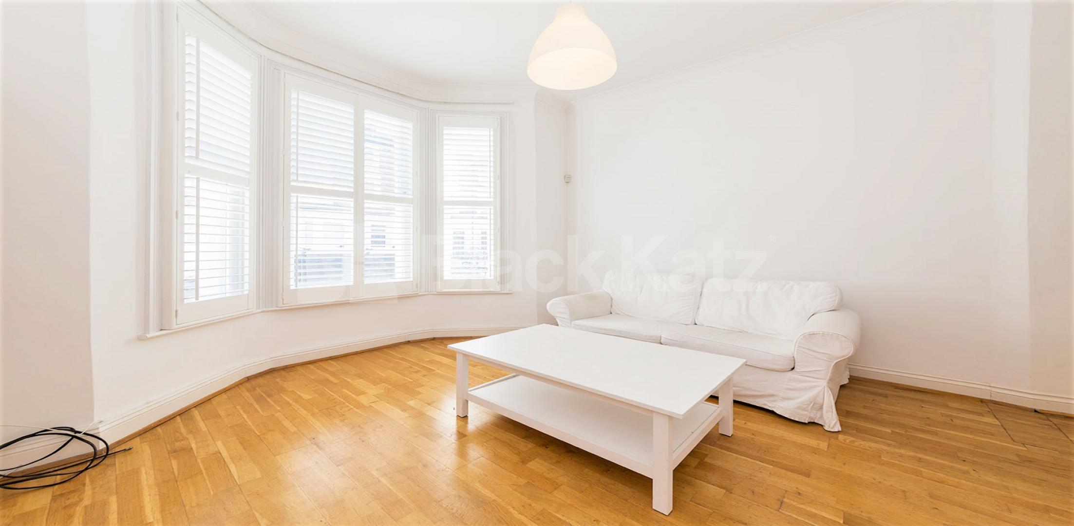 			1 Bedroom, 1 bath, 1 reception Flat			 Overstone Road, Hammersmith, HAMMERSMITH